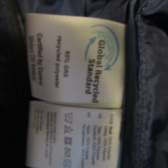 Volvo Puffer Lightweight Quilted Hooded Logo Jacket Black Size S - Picture 6 of 6